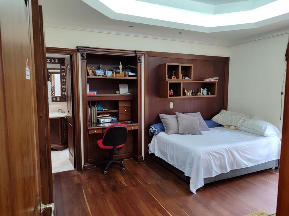 Miniatura 12