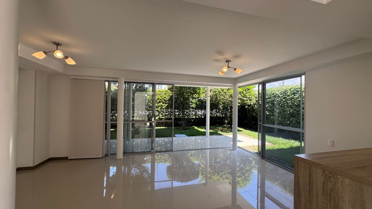 HERMOSA CASA EN VENTA EN ALFAGUARA Jamundí 177m2 lote214m2