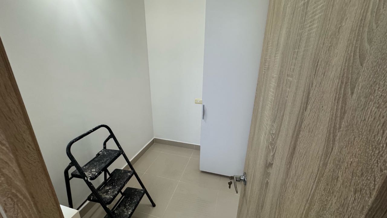 HERMOSA CASA EN VENTA EN ALFAGUARA Jamundí 177m2 lote214m2