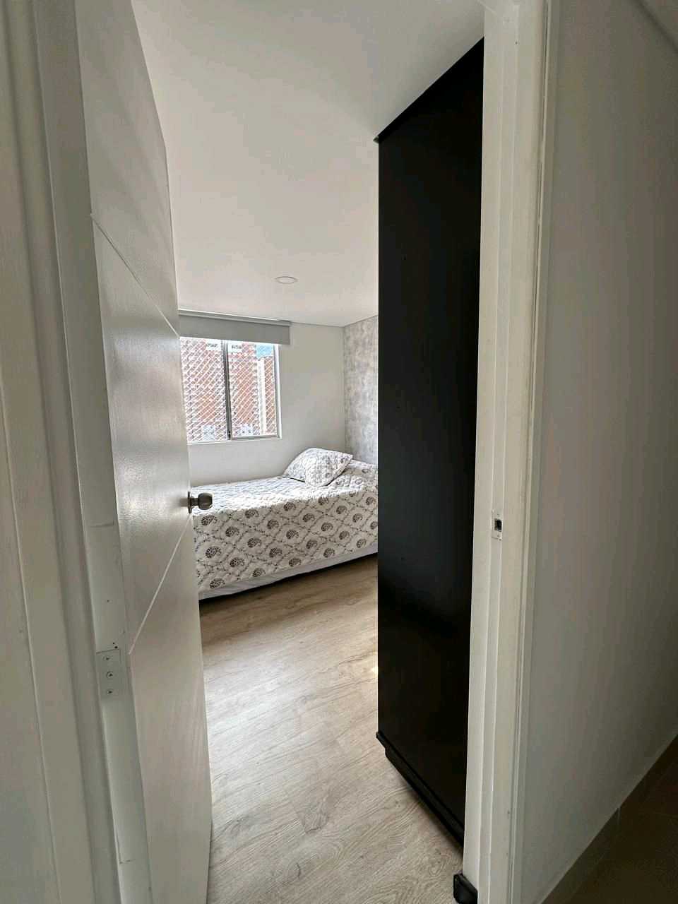 Hermoso Apartamento Amoblado, Los Colores, Medellín