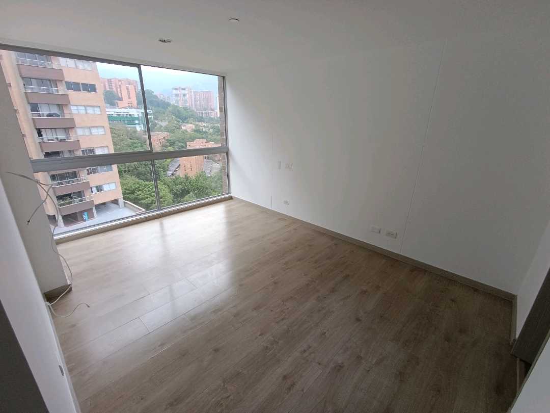 Miniatura 13