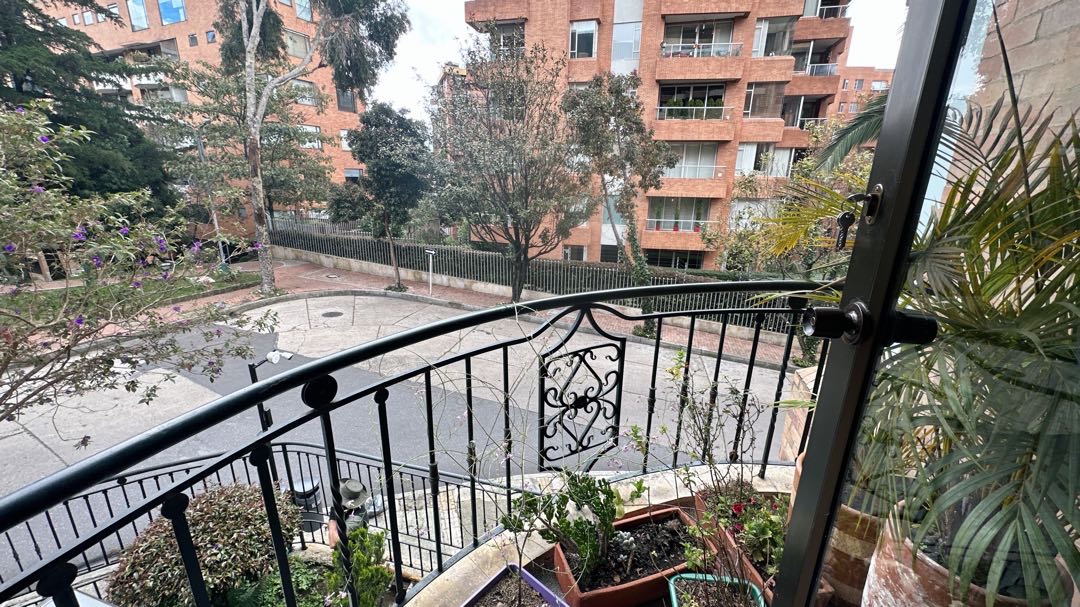 INCREIBLE APARTAMENTO 4H EN ROSALES 13