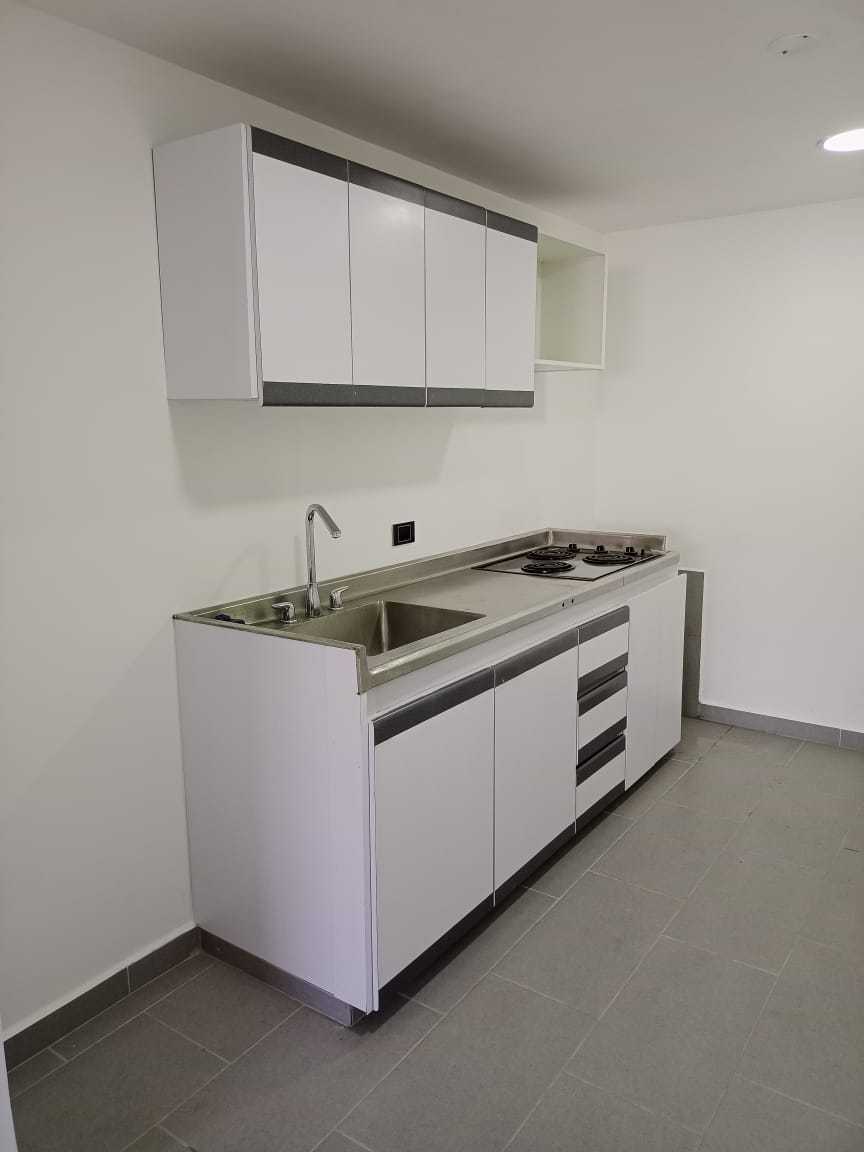 Local comercial Laureles excelente punto