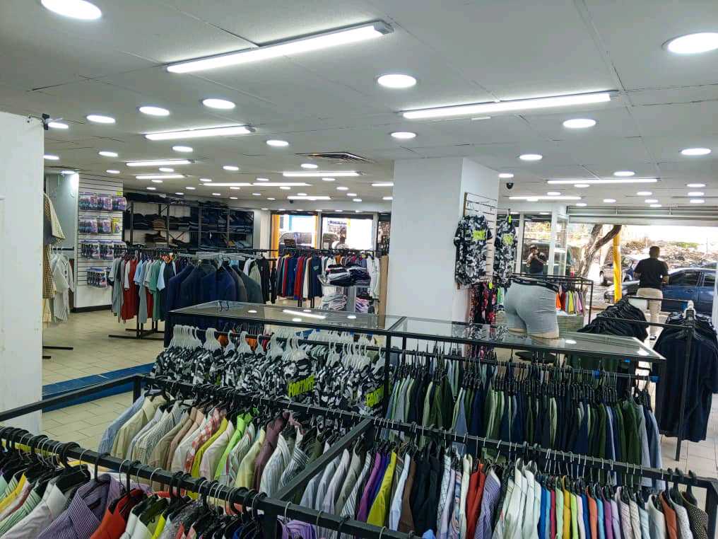 LOCAL COMERCIAL EN ALQUILER EN VALENCIA CENTRO MVM-9507638 - Foto 2
