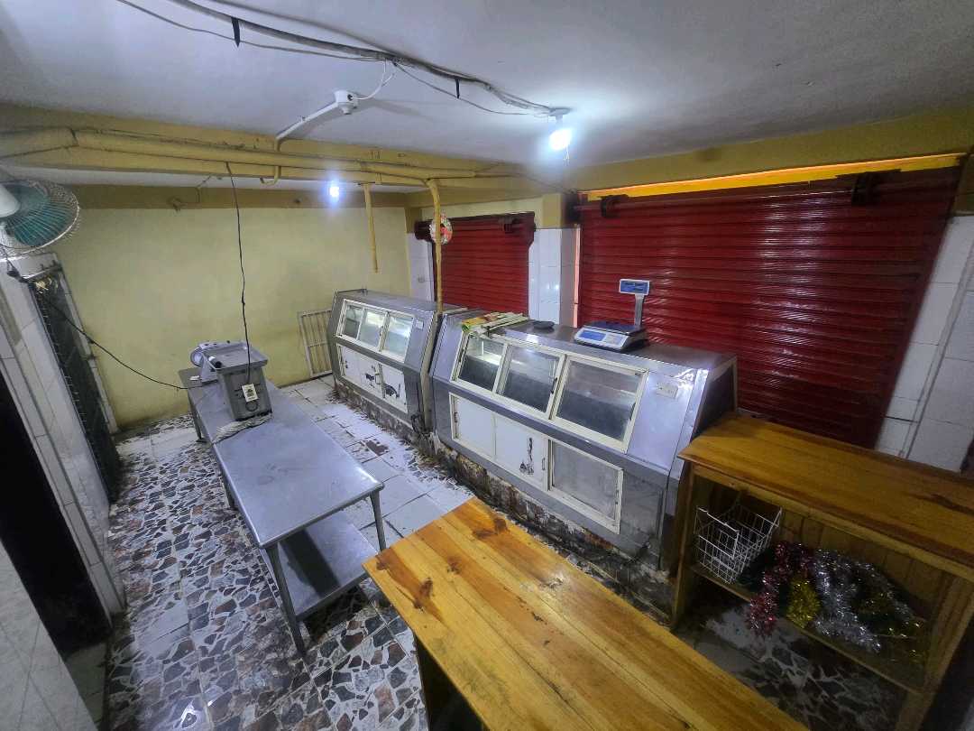 Local comercial en alquiler Av principal Naguanagua HV-9750328 - Foto 2