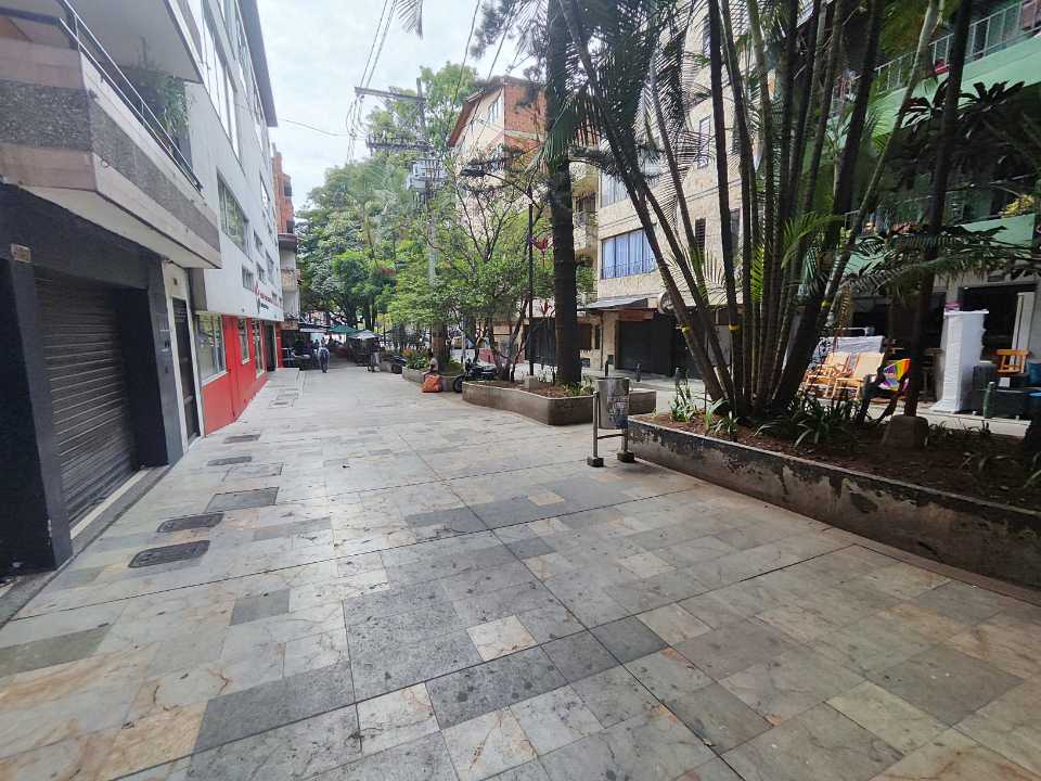 Foto 2 de Local comercial en Itagüí Parque Obrero