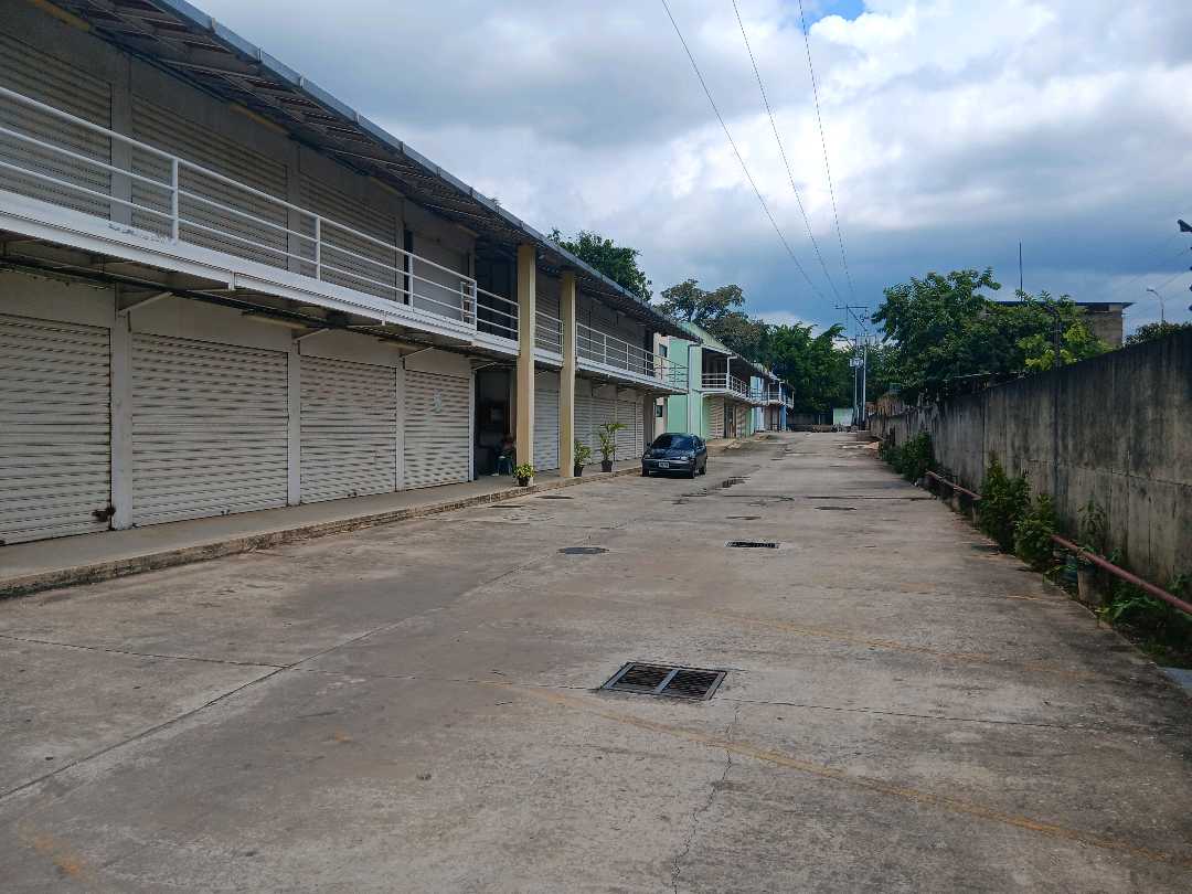 Local en venta CC SAN FRANCISCO Tocuyito ML- 9641667 - Foto 3