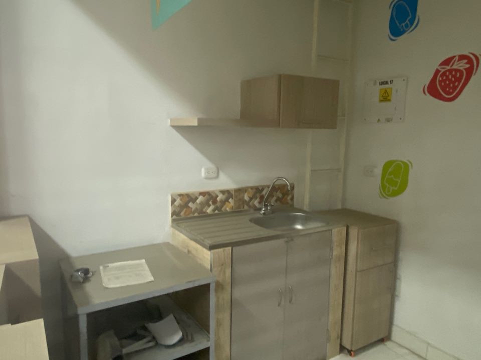 LOCAL COMERCIAL EN VENTA  JAMUNDI C.C. CAÑA DULCE