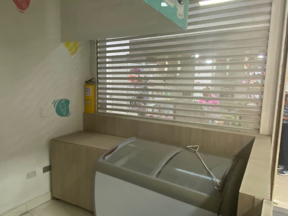 LOCAL COMERCIAL EN VENTA  JAMUNDI C.C. CAÑA DULCE