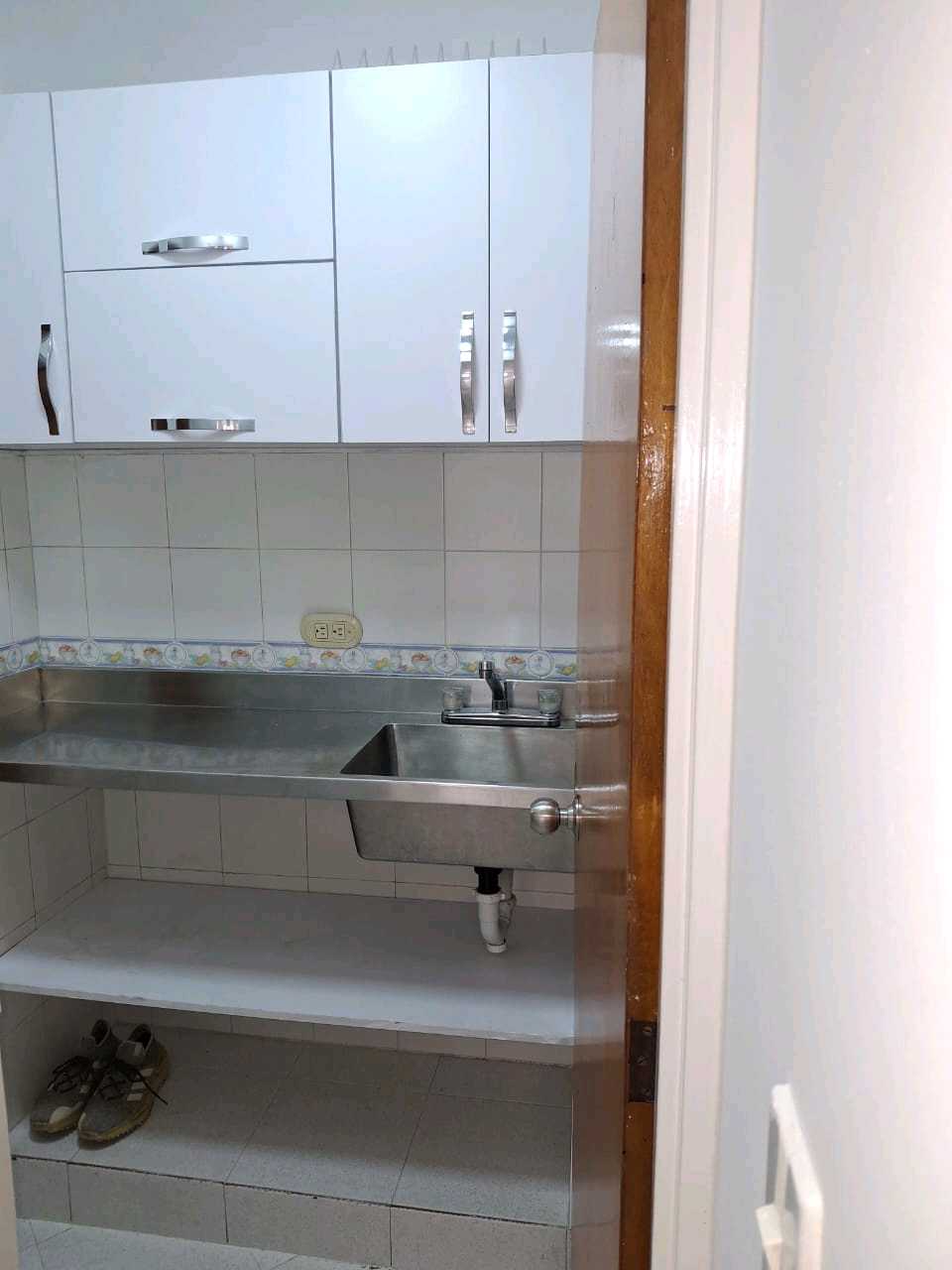 Local comercial Envigado cerca al parque 140mts2