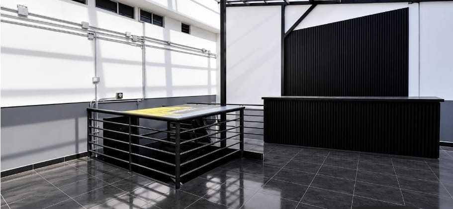 Local comercial Provenza u Oficina 350mts