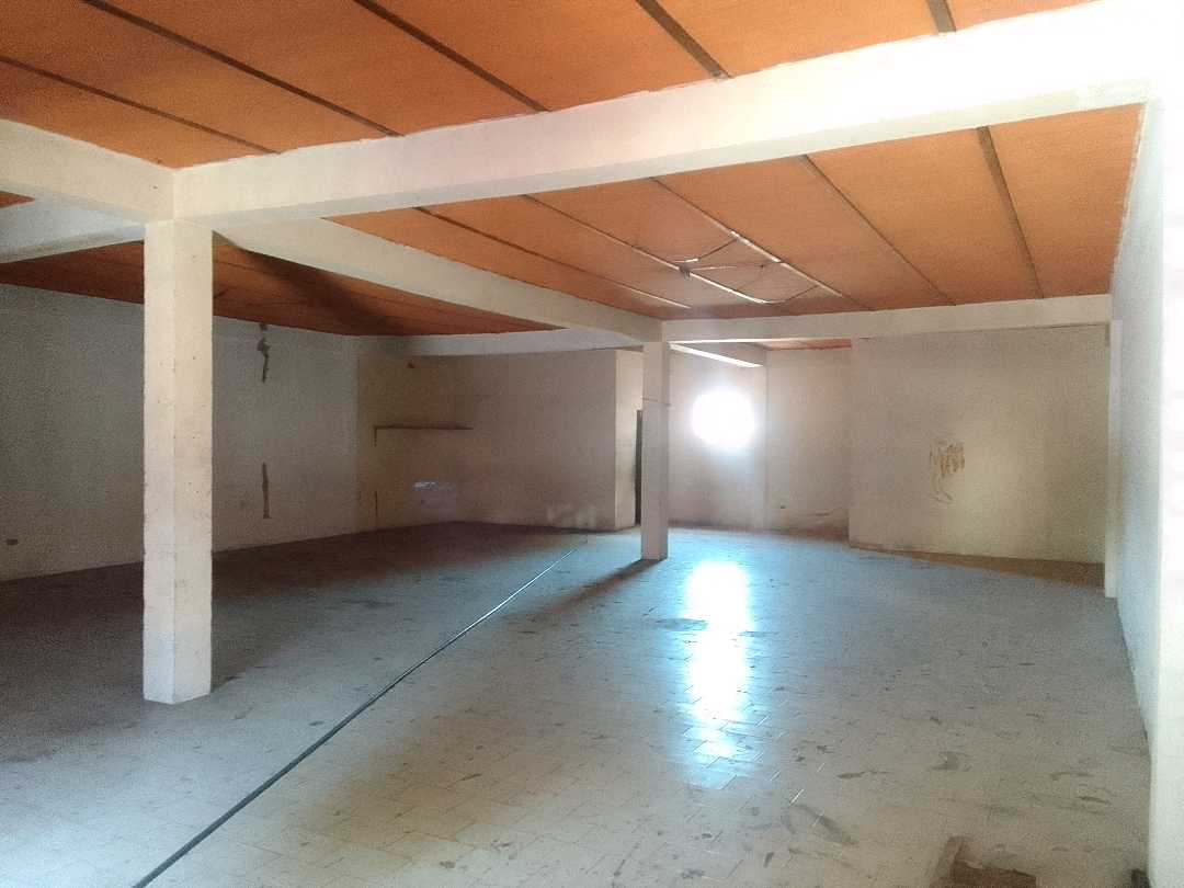 Local en alquiler Av Fernando Figueredo c/c Comercio JR-9802631 - Foto 1
