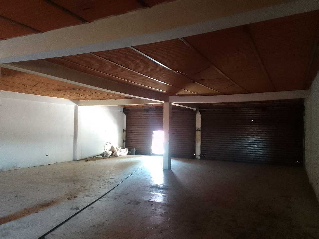 Local en alquiler Av Fernando Figueredo c/c Comercio JR-9802631 - Foto 5
