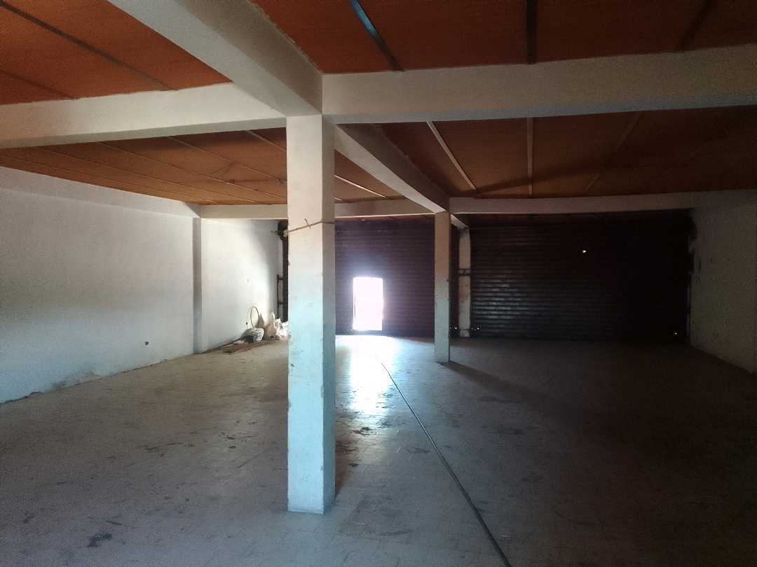Local en alquiler Av Fernando Figueredo c/c Comercio JR-9802631 - Foto 6