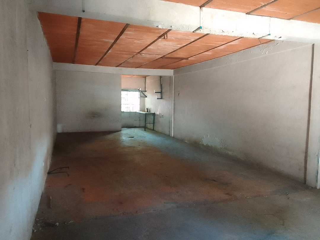 Local en alquiler Av Fernando Figueredo c/c Comercio JR-9804225 - Foto 3