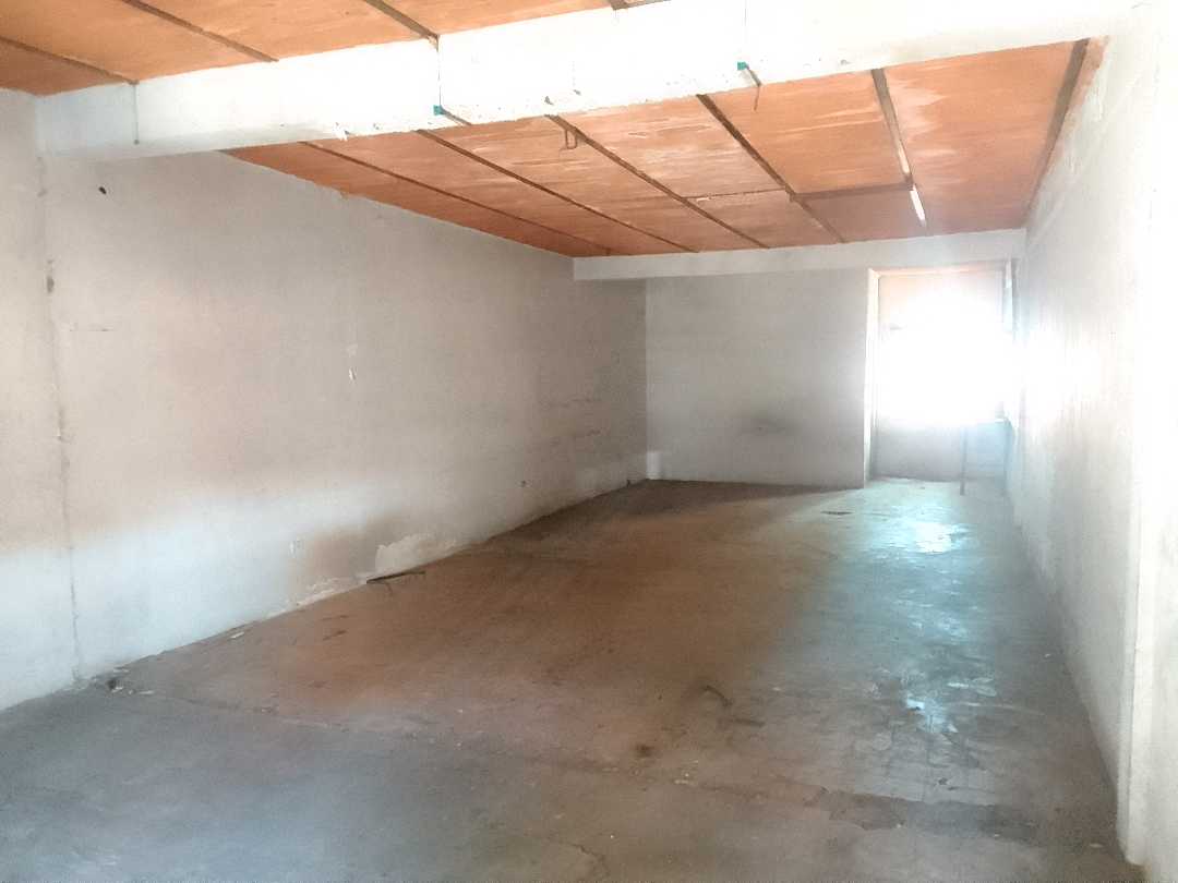 Local en alquiler Av Fernando Figueredo c/c Comercio JR-9804225 - Foto 4