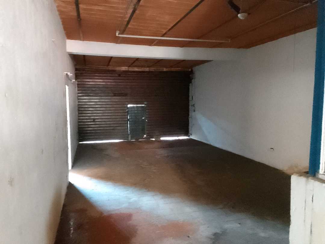 Local en alquiler Av Fernando Figueredo c/c Comercio JR-9804269 - Foto 7