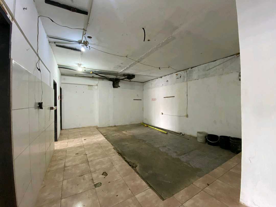 Local en alquiler Av universidad Naguanagua CC HV-9799223 - Foto 4