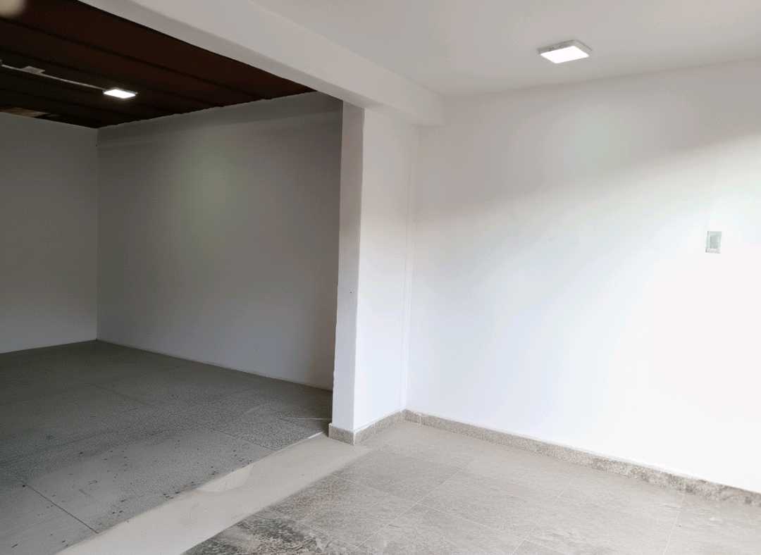 Local en alquiler en Av Michelena AAA-9634364 - Foto 2