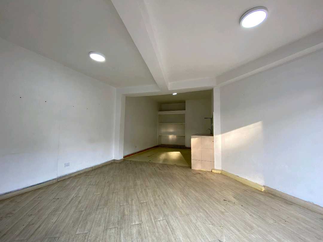 Local en alquiler en Av. Montes de oca C/C Av. Rojas Queipo HV-9778170 - Foto 1