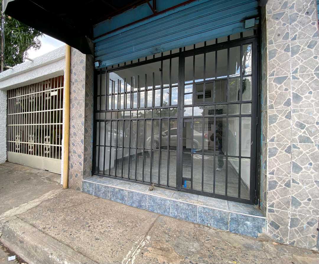 Local en Alquiler Naguanagua HV-9754798 - Foto 2