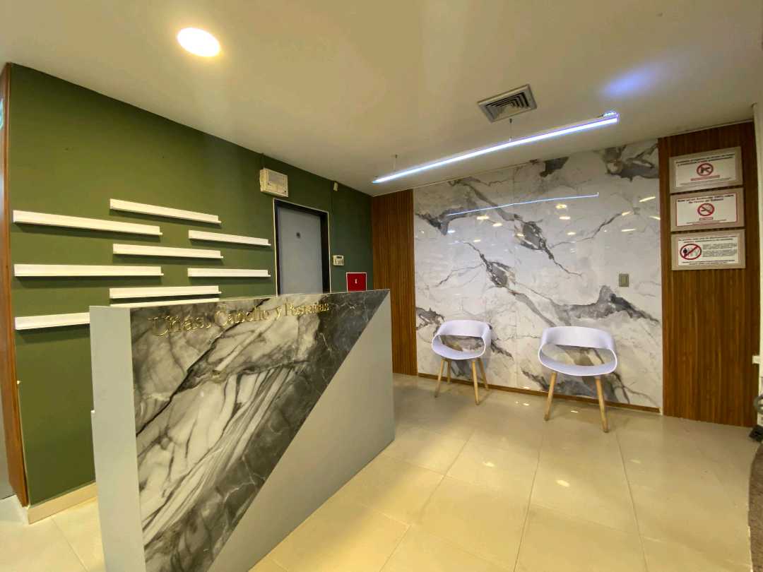 Local en alquiler peluquería / Spa CC Via Veneto Naguanagua HV-9787237 - Foto 1