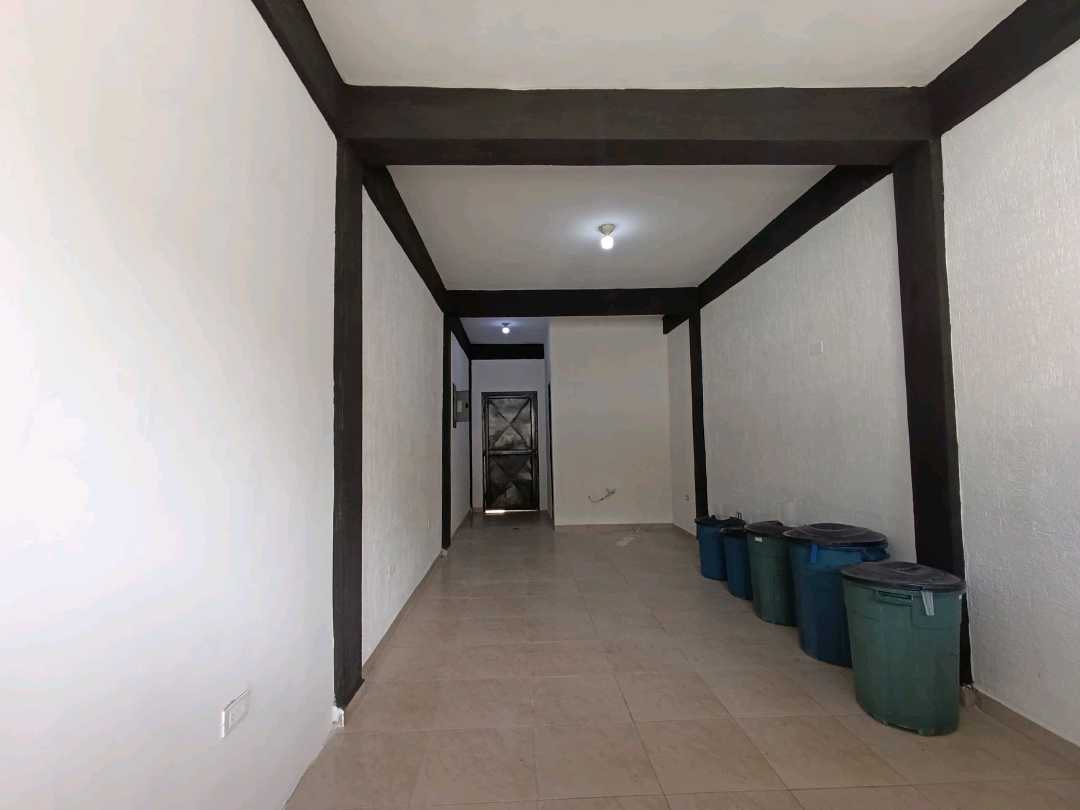 Local en alquiler ubicado en Naguanagua Av. Principal HV-9772766 - Foto 2