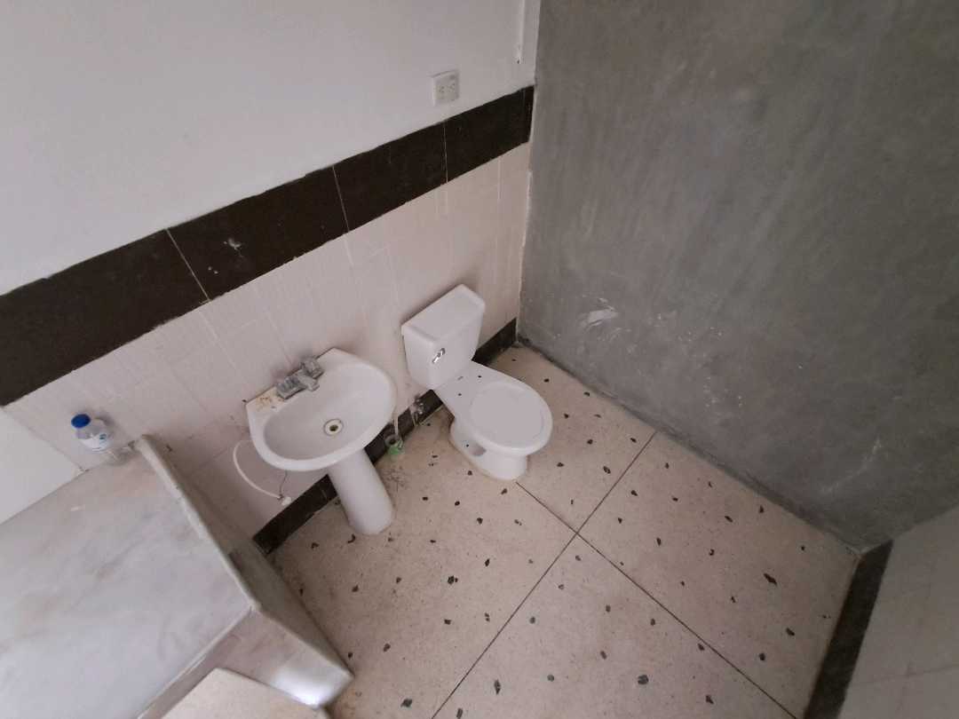Local en alquiler Urb Carabobo cerca de la Viña, Valencia MRG-9650636 - Foto 5
