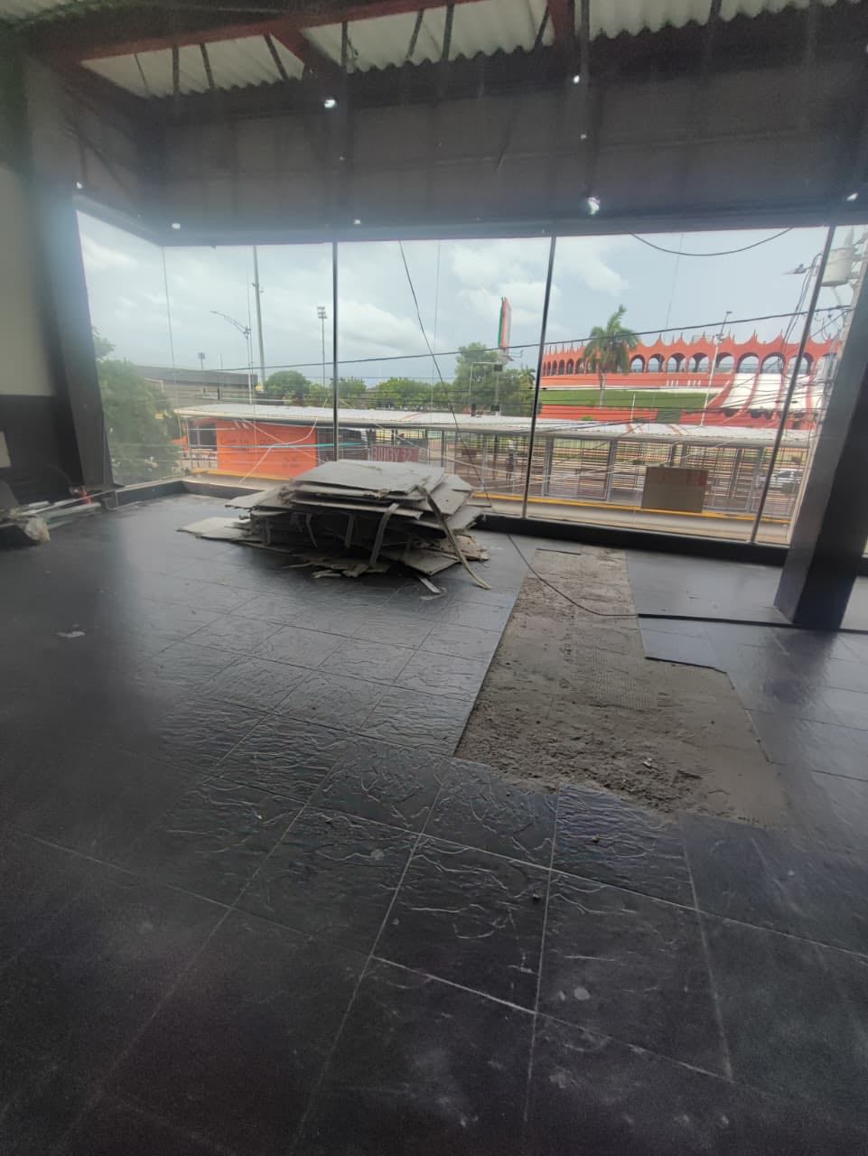 LOCAL EN ARRIENDO EN ESCALLONVILLA - CARTAGENA