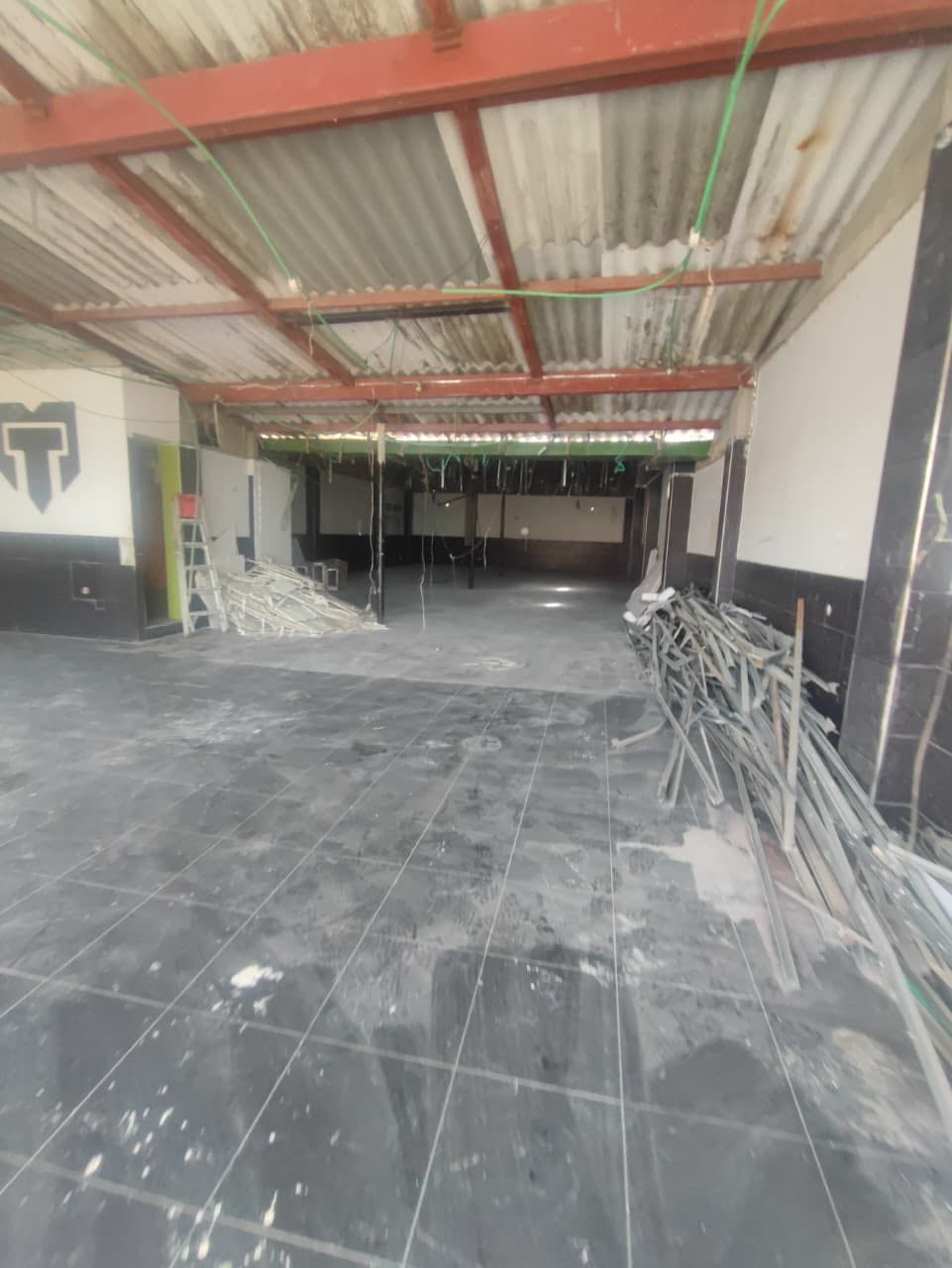 LOCAL EN ARRIENDO EN ESCALLONVILLA - CARTAGENA