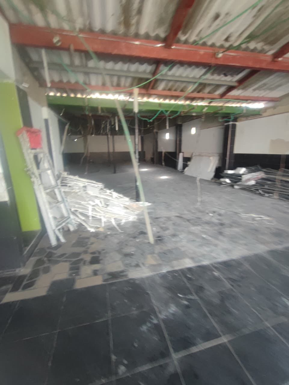 LOCAL EN ARRIENDO EN ESCALLONVILLA - CARTAGENA