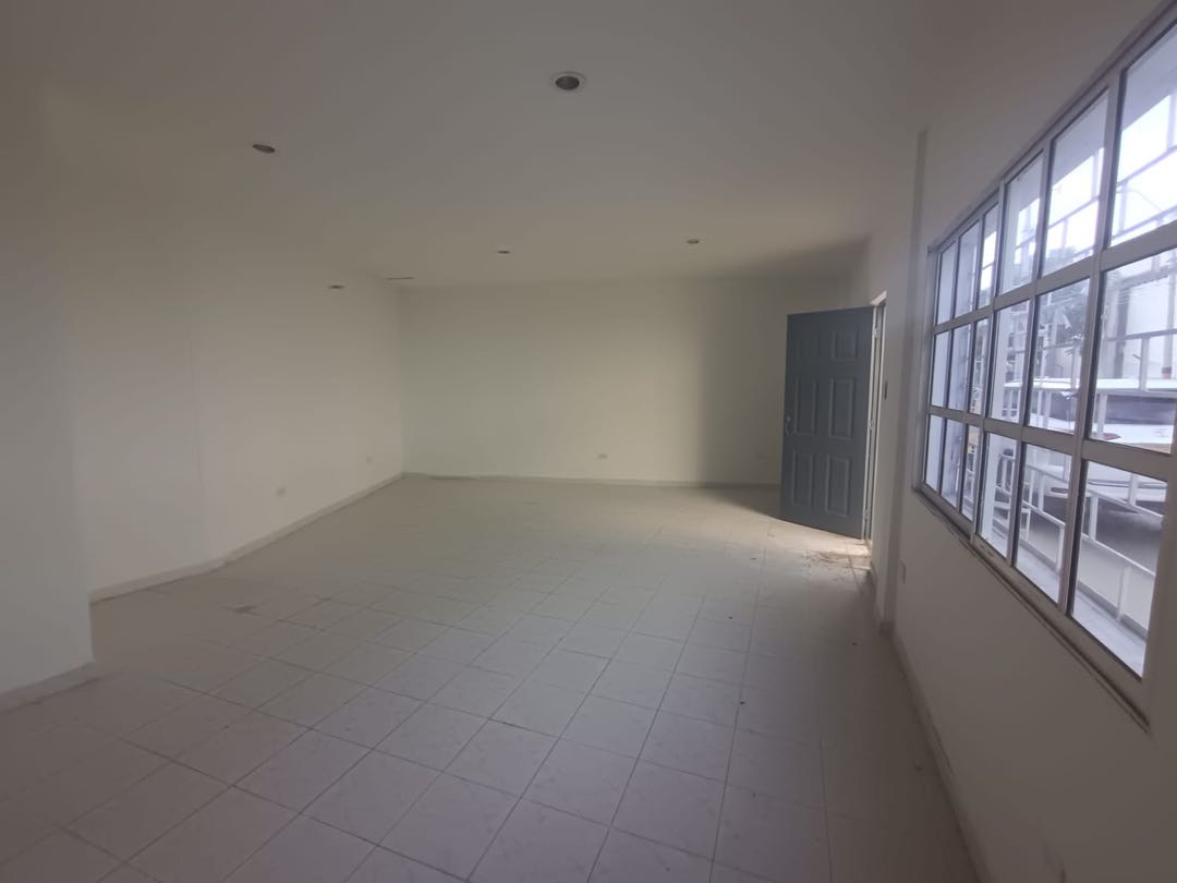 LOCAL EN ARRIENDO EN MANGA - CARTAGENA