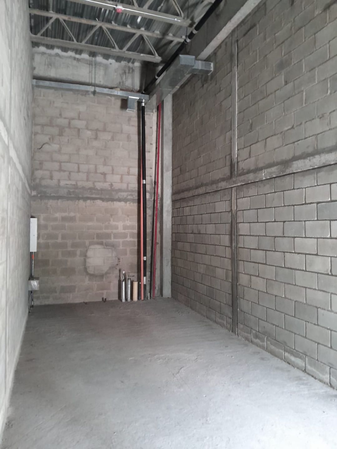 LOCAL EN VENTA EN LA CAROLINA - CARTAGENA