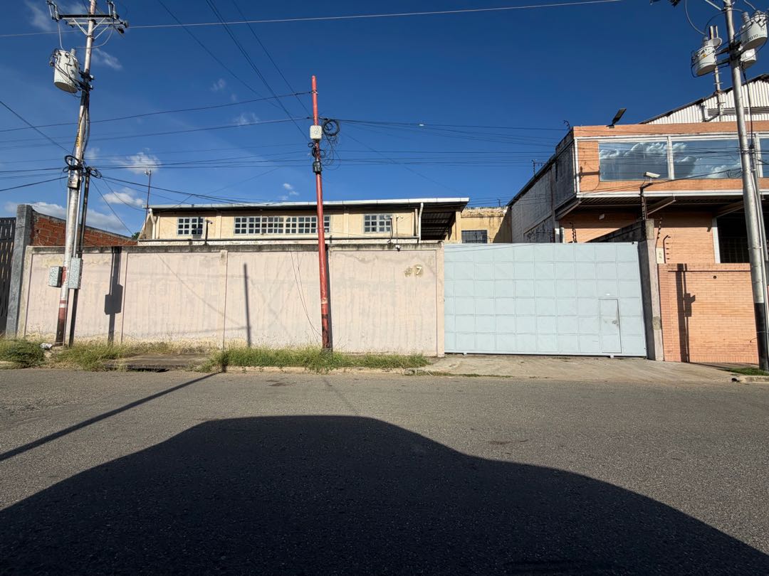 Local  en Alquiler Los Jarales San Diego MRR-9618825 - Foto 1