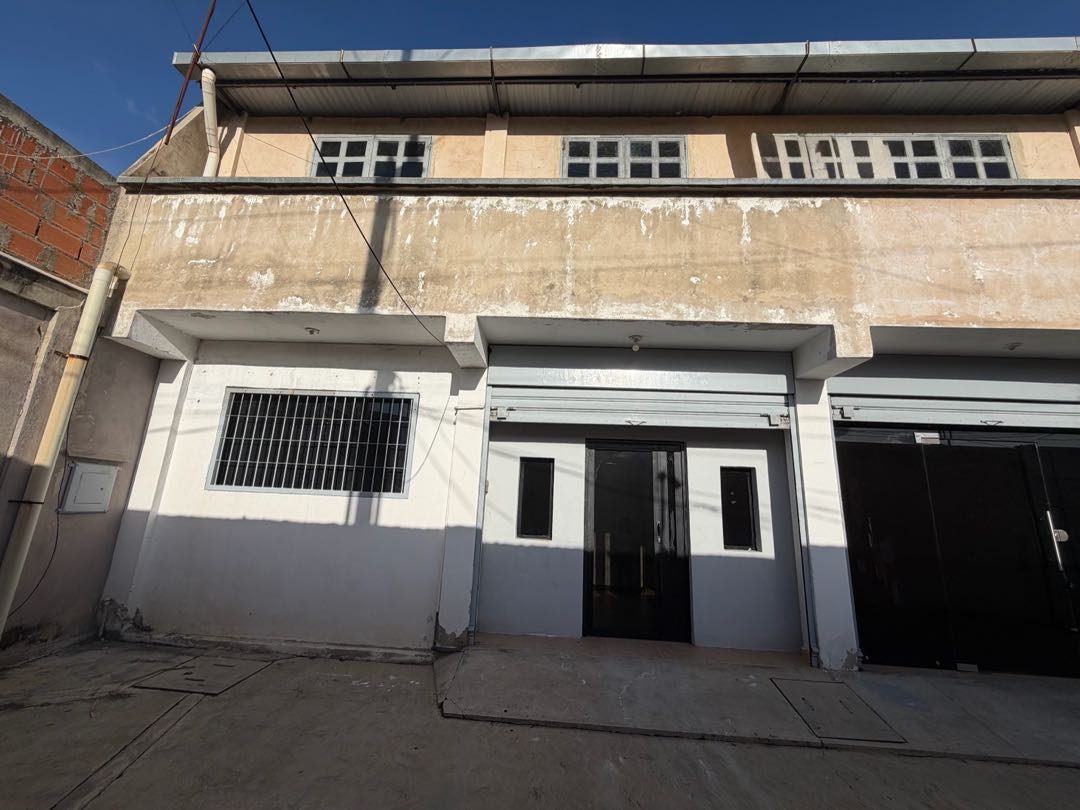 Local  en Alquiler Los Jarales San Diego MRR-9618825 - Foto 2