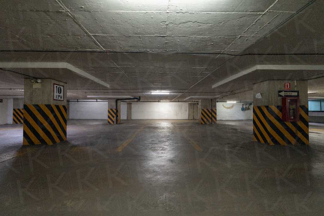 Los cortijos (Torre Corimon) - Oficina en venta