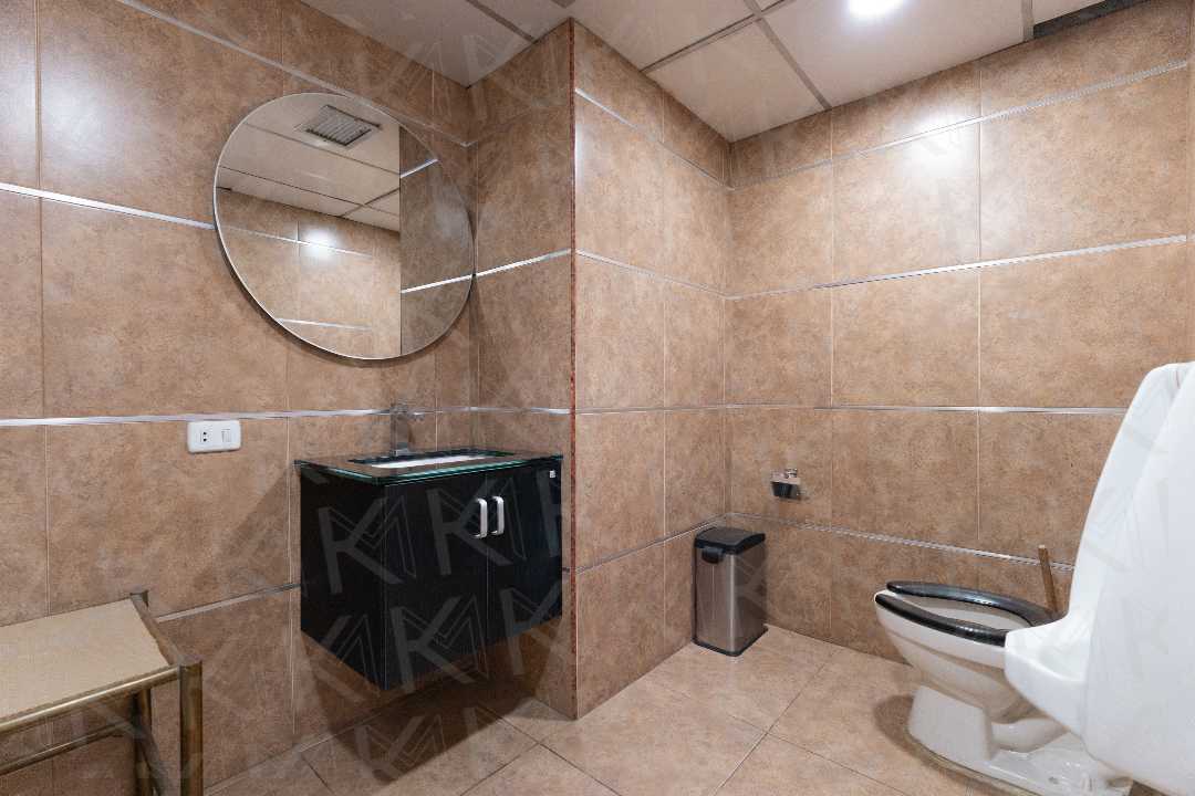 Los cortijos (Torre Corimon) - Oficina en venta