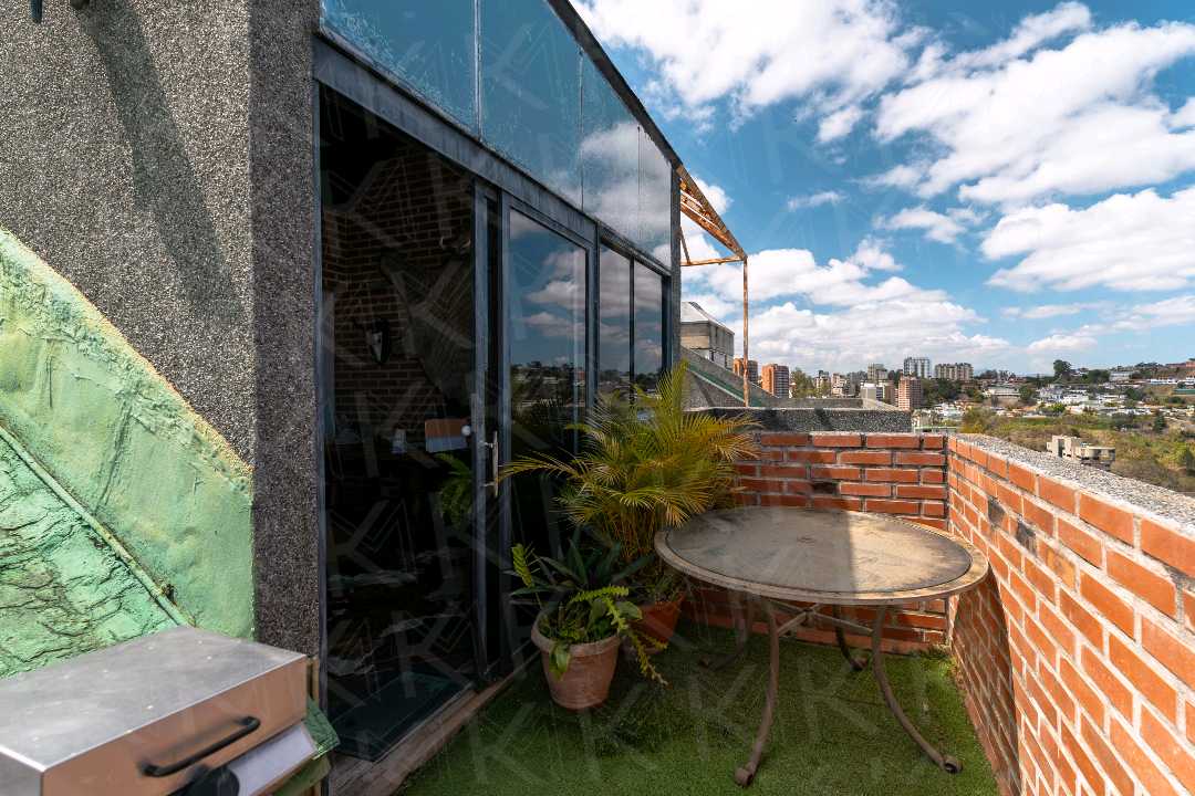 Los Naranjos del Cafetal - Penthouse duplex en Venta