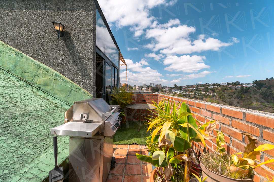 Los Naranjos del Cafetal - Penthouse duplex en Venta