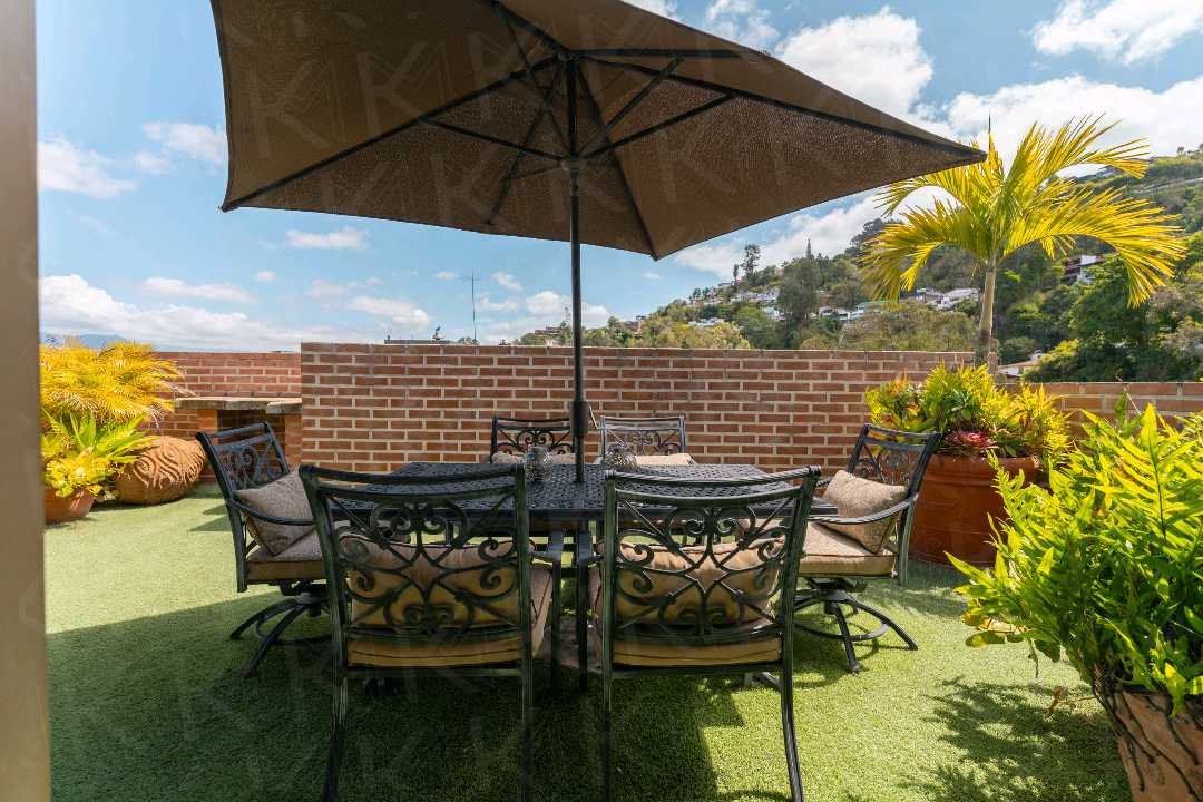 Los Naranjos del Cafetal - Penthouse duplex en Venta