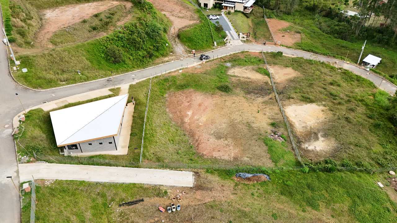 LOTE EN PARCELACIÓN CON LICENCIA DE CONSTRUCCIÓN - GUARNE