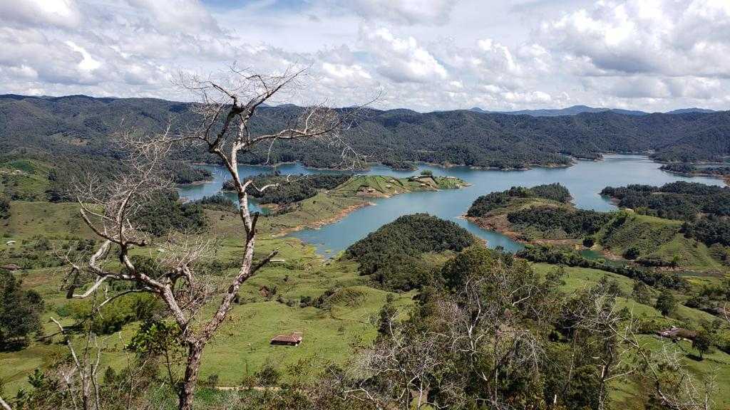 Lote / Terreno en venta — LOTE EN VENTA EN GUATAPE