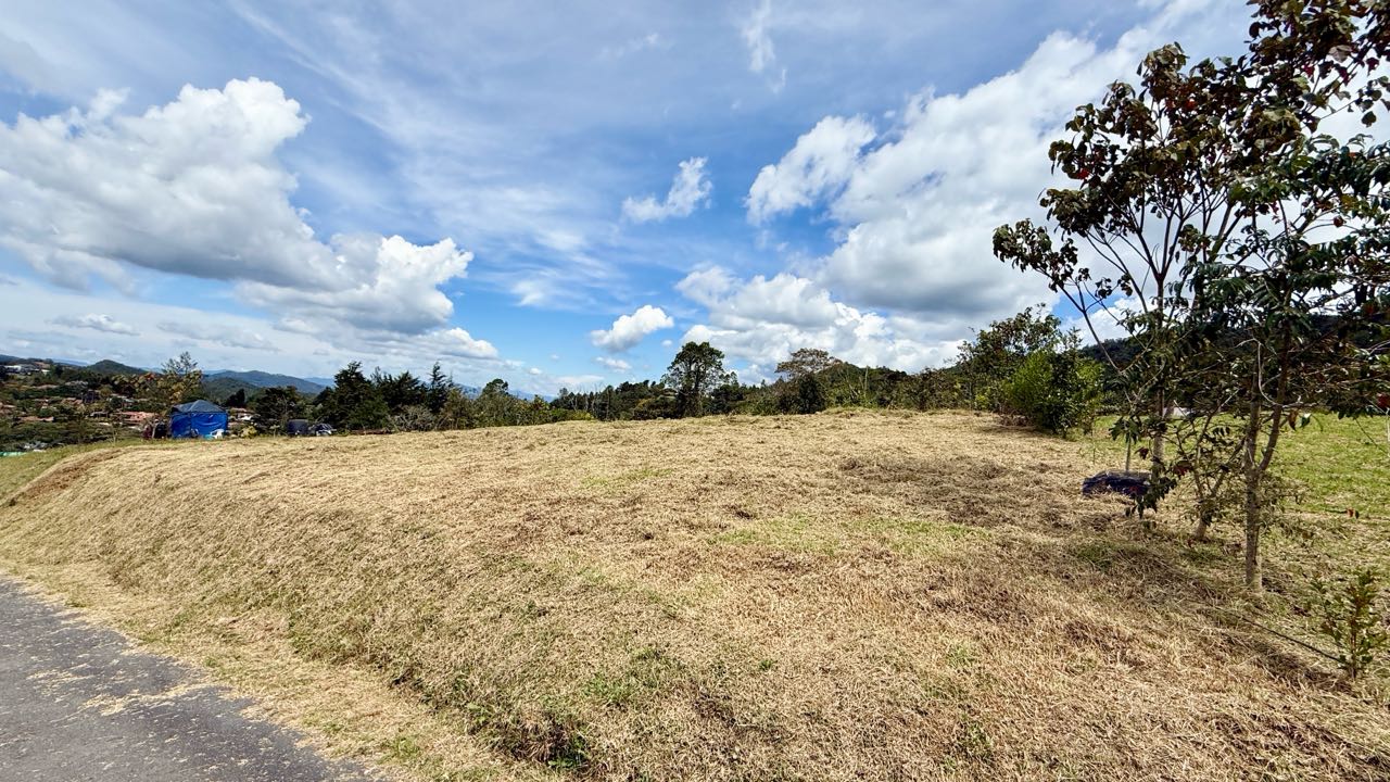 Lote en venta, Loma del Escobero - Envigado