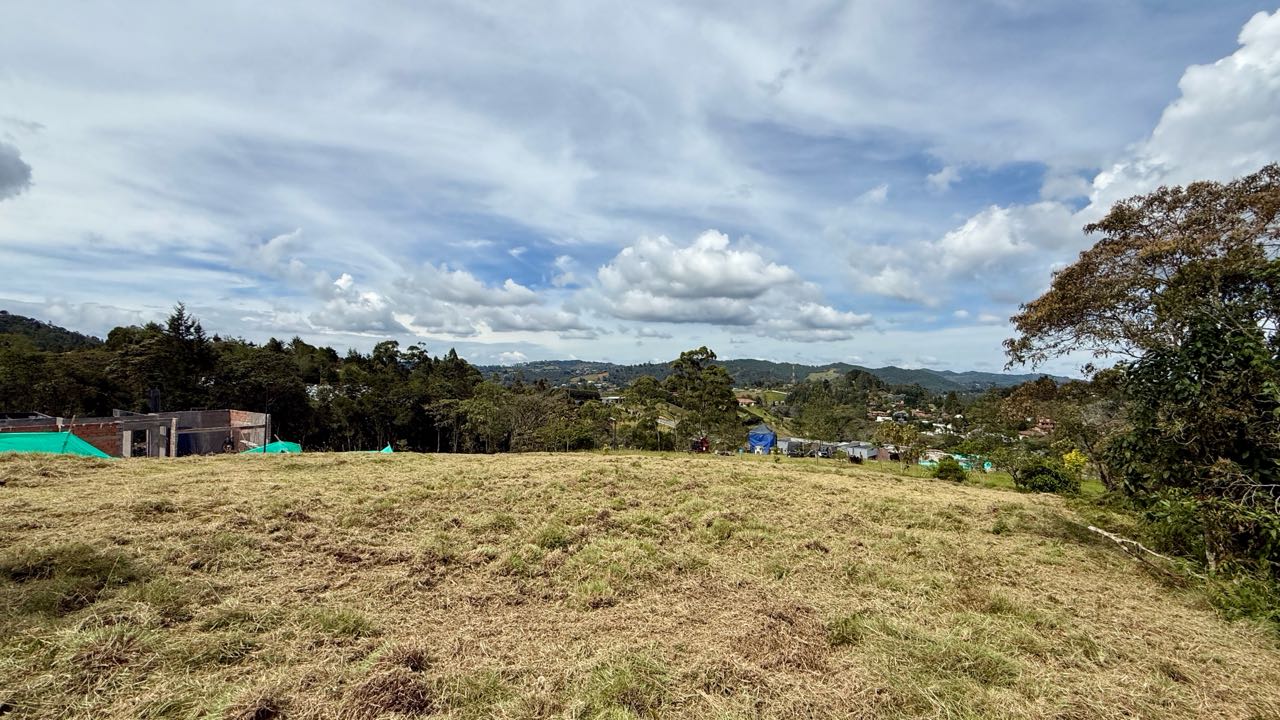 Lote en venta, Alto de Las Palmas, sector La Esperanza - Envigado