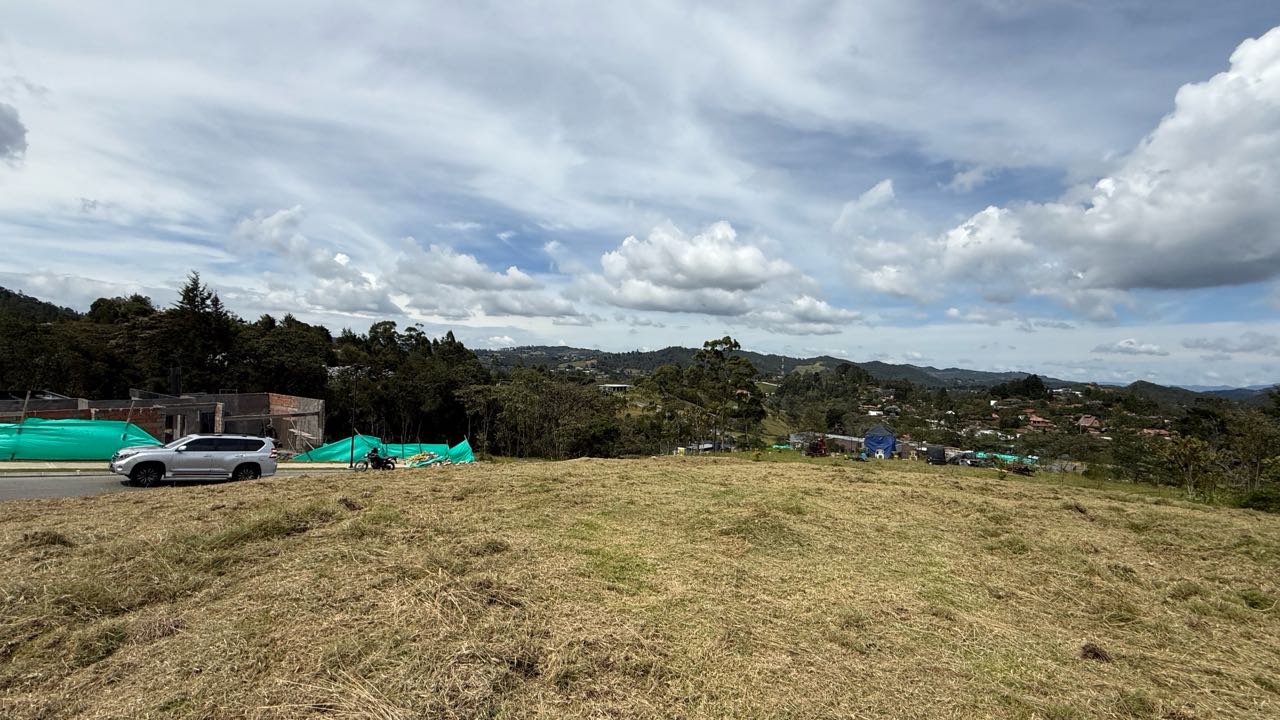 Lote en venta, Alto de Las Palmas, sector La Esperanza - Envigado
