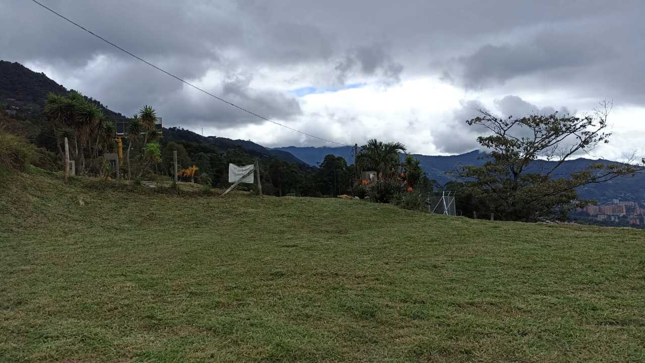 Lote en venta Poblado Los Balsos