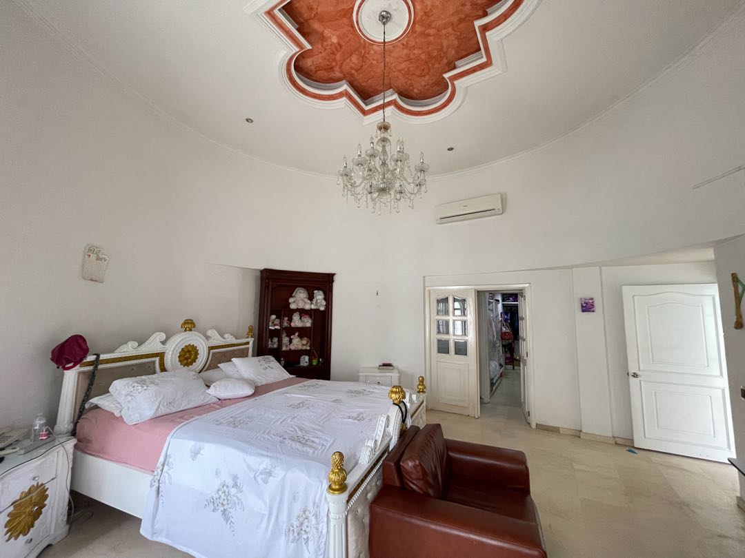 LUJOSA CASA EN PRADOS DEL LIMONAR CALI