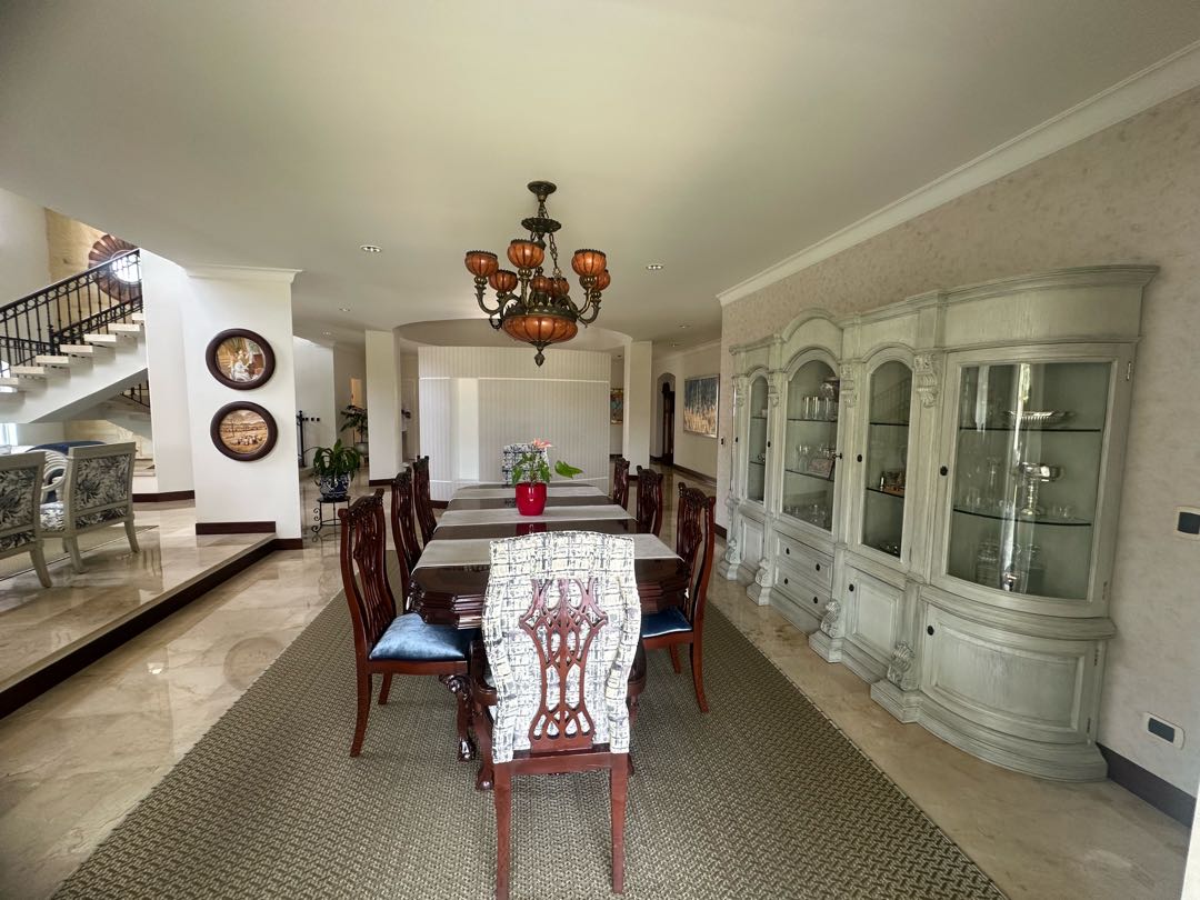 MANSIÓN EN VENTA EN LAS MERCEDES ALFAGUARA JAMUNDI