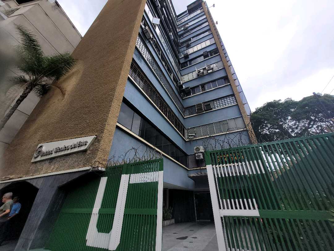 Oficina en Alquiler Chacao Diagonal al Sambil AA-9161129 - Foto 1