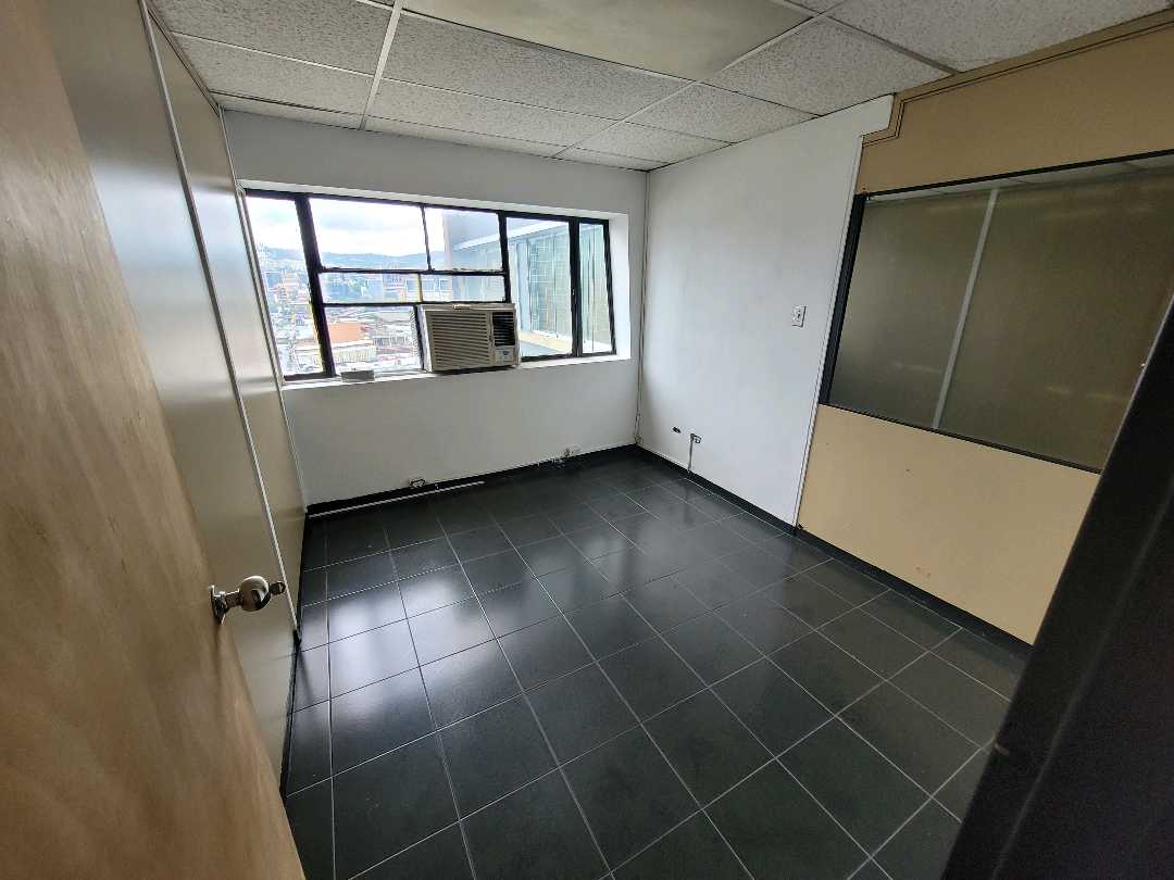 Oficina en Alquiler Chacao Diagonal al Sambil AA-9161129 - Foto 4